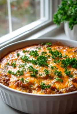 Low Carb Cheeseburger Auflauf mit Rinderhack – Einfach lecker!